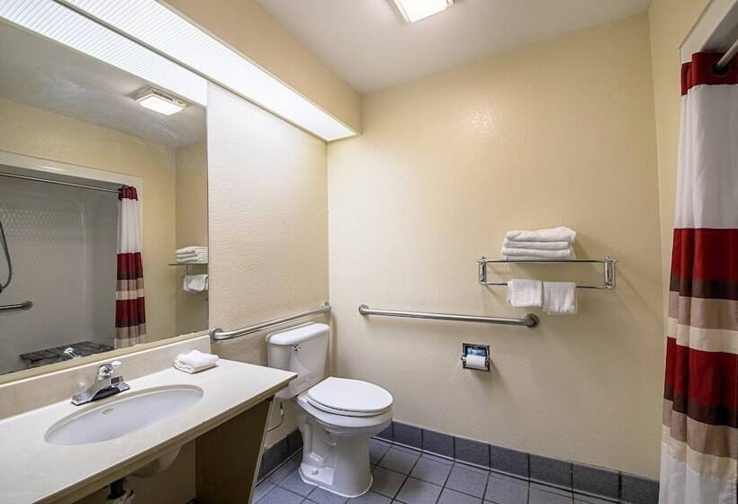 Номер Deluxe Адаптированный для Инвалидов, Red Roof Inn San Marcos