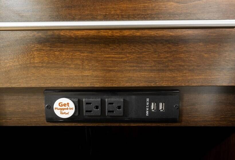 Номер Deluxe, Red Roof Inn Plus+ South Deerfield   Amherst
