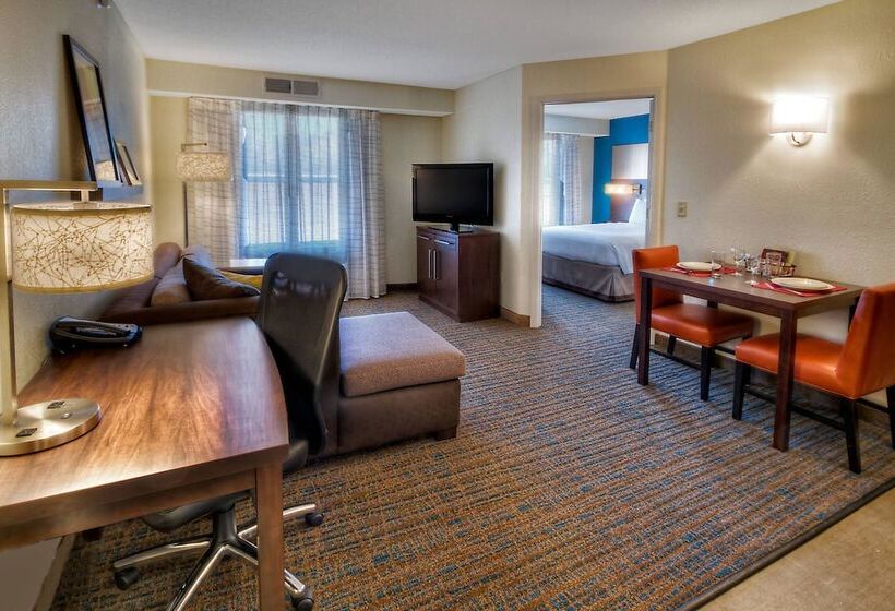 스위트, Residence Inn Memphis Germantown