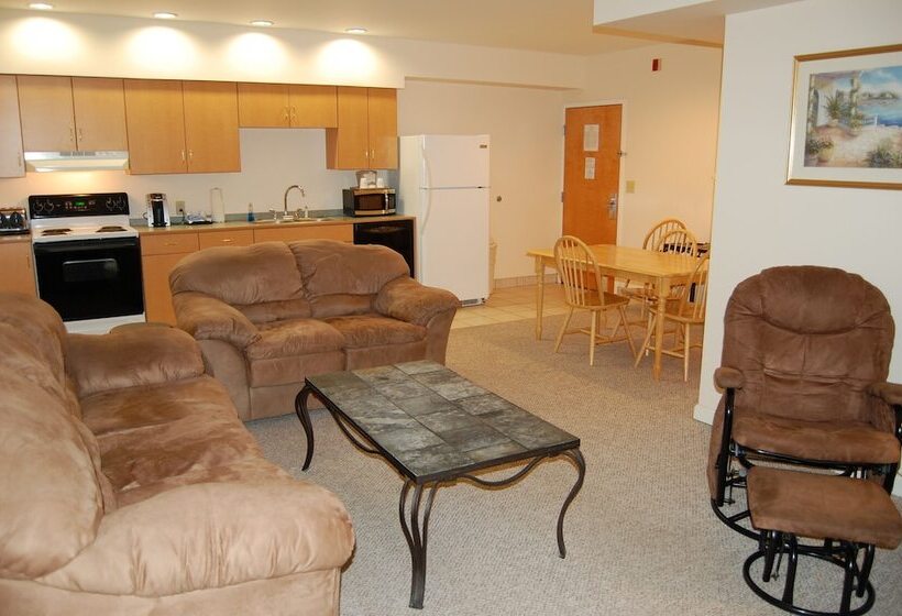 Люкс Deluxe 2 Спальни, Microtel Inn & Suites By Wyndham Plattsburgh
