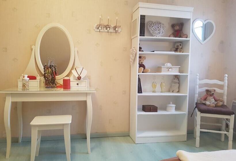 Romantic Room, Guesthouse In Champagne