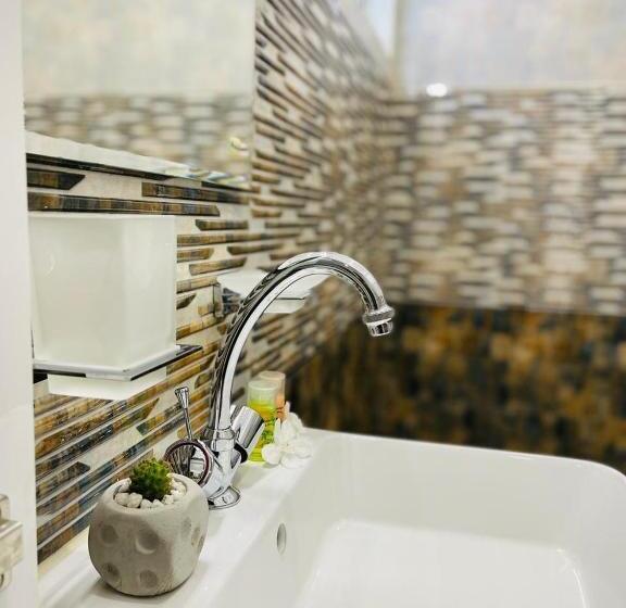 Quarto Deluxe Individual, Funwhales Rest House