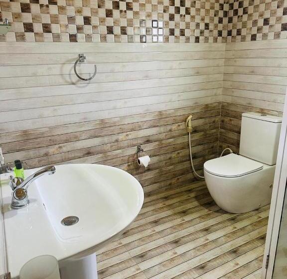 Quarto Estandar, Funwhales Rest House