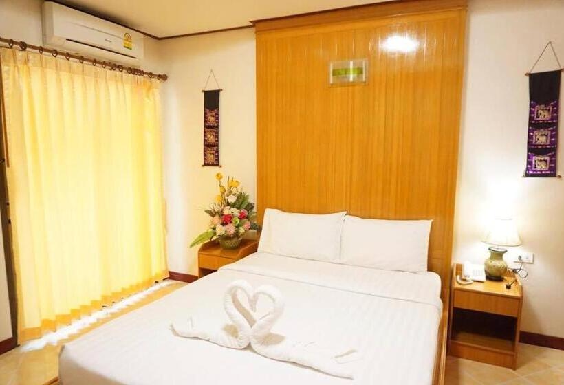Номер Deluxe, โรงแรมพิมายบุรี Phimaiburi Apartment