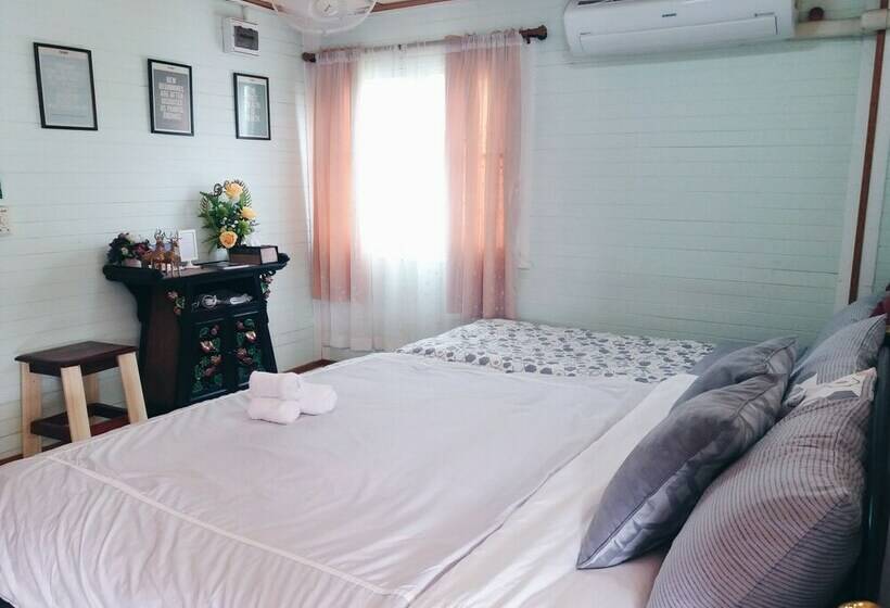 اتاق خانوادگی, Green Riverside Homestay