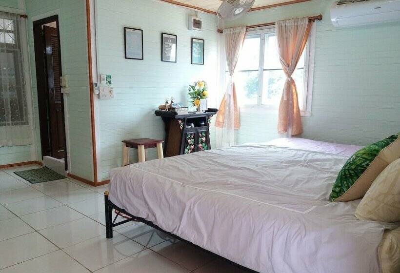 اتاق خانوادگی, Green Riverside Homestay