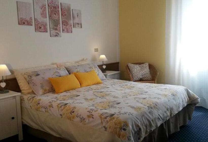 家庭套房, Albergo Al Sole