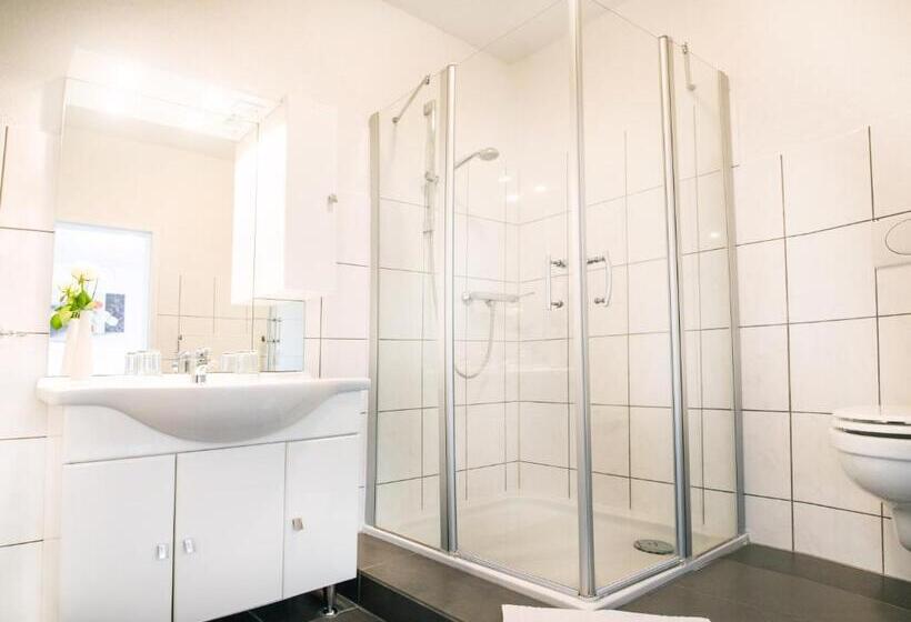 Полулюкс Повышенной Комфортности, Landhotel Fernblick