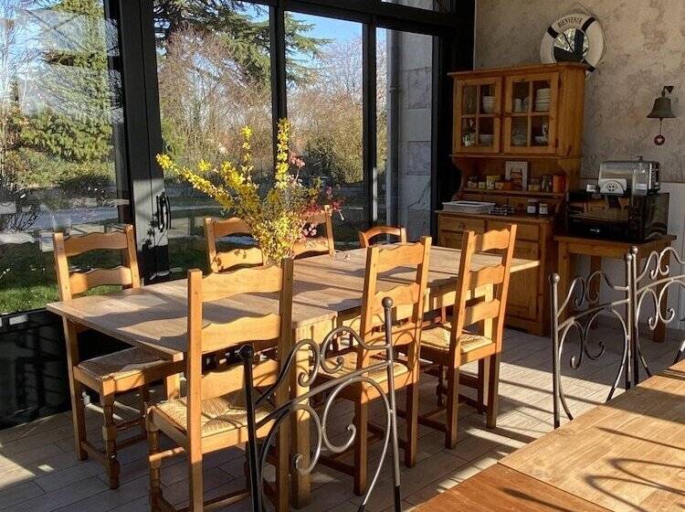 Семейный Номер, Les Mariniers Chambres D Hôtes  Guest House   Bain Nordique En Option