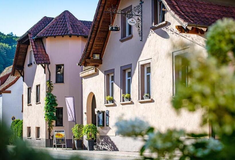 Номер Стандарт, Landgasthaus & Hotel Zur Krone