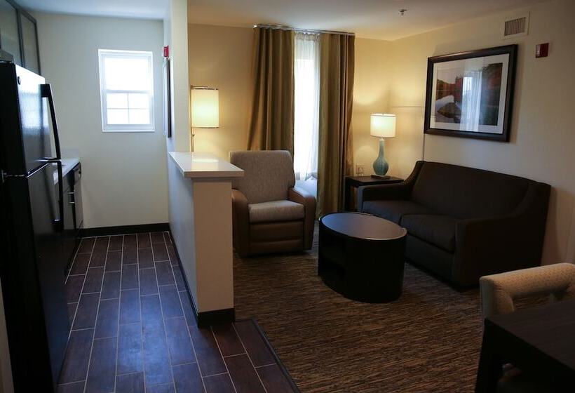 Люкс 2 Спальни, Candlewood Suites   Portland   Scarborough, An Ihg