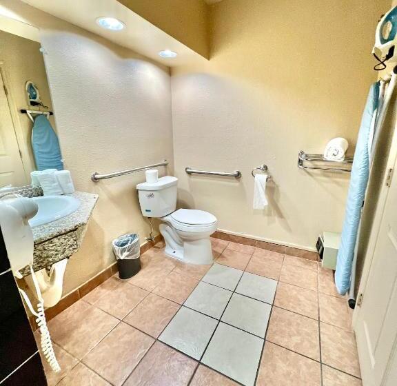 适合残疾人使用的标准间, Motel 6 Pasadena, Ca Old Town Pasadena Area