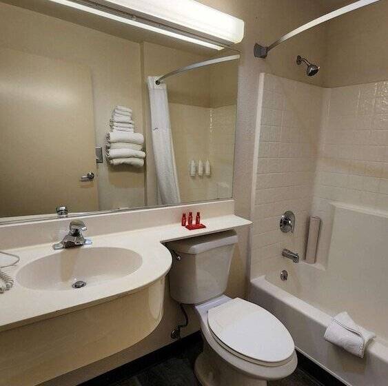 스위트, Surestay By Best Western Sacramento South Natomas