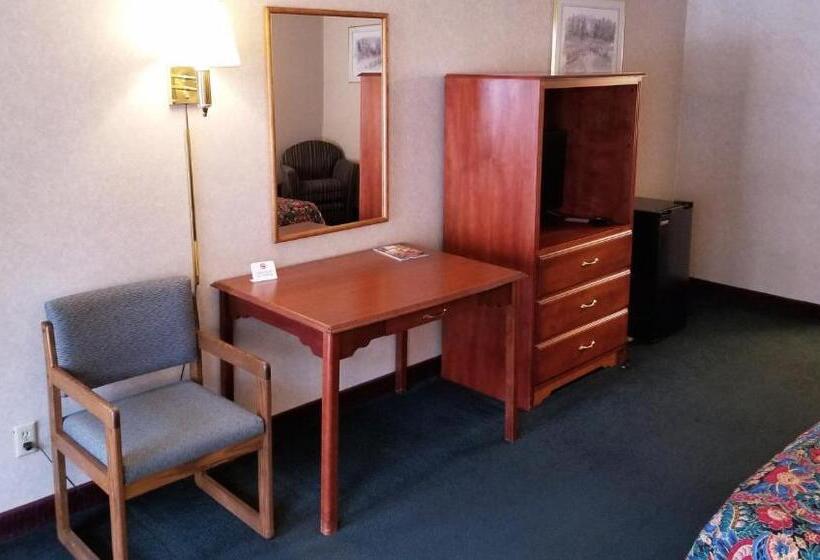 Стандартный Номер Кровать Кинг, Keystone Boardwalk Inn And Suites