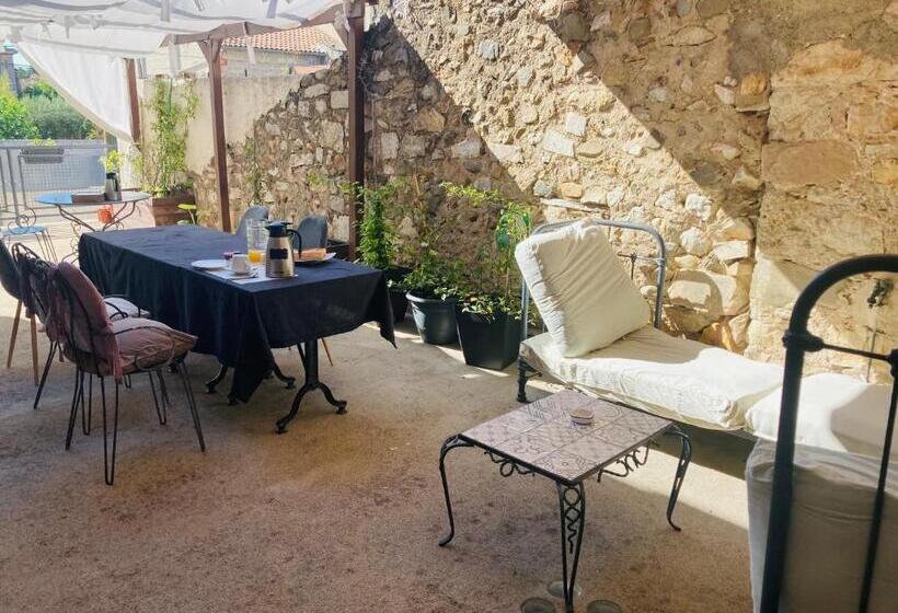 Номер Стандарт с Террасой, Casa Cessenon