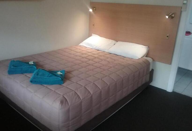 패밀리 룸, Murrurundi Motel