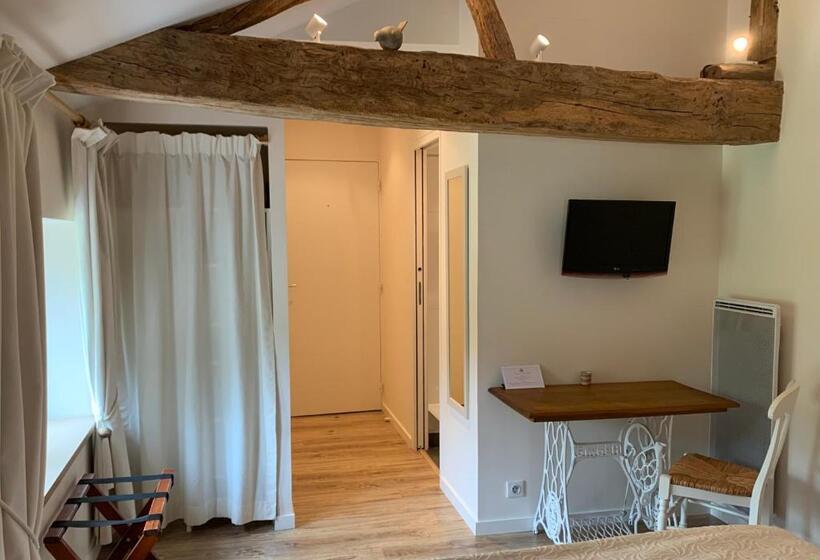 Стандартный Номер Кровать Кинг, Clos De La Court D Aron