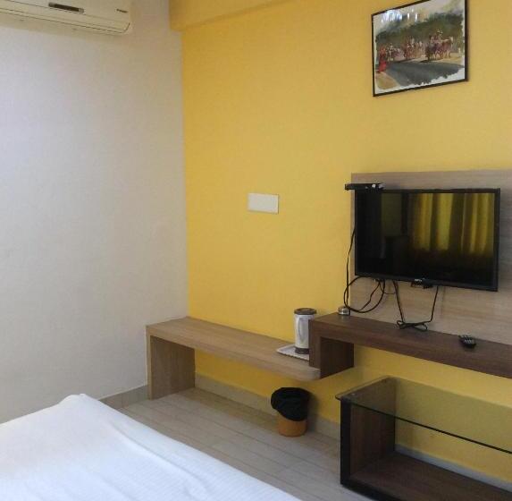 Номер Deluxe, Sri Vaari Residency