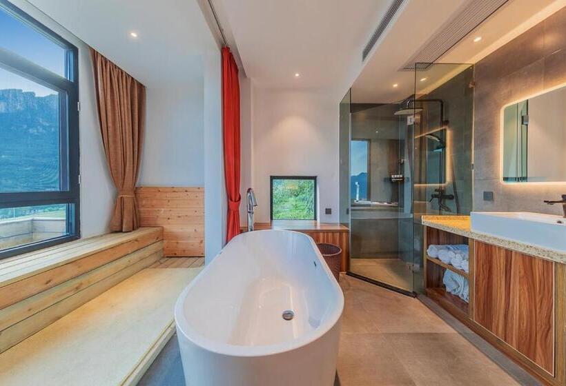 استودیوی استاندارد, Enshi Grand Canyon Yutan Muyun Guesthouse
