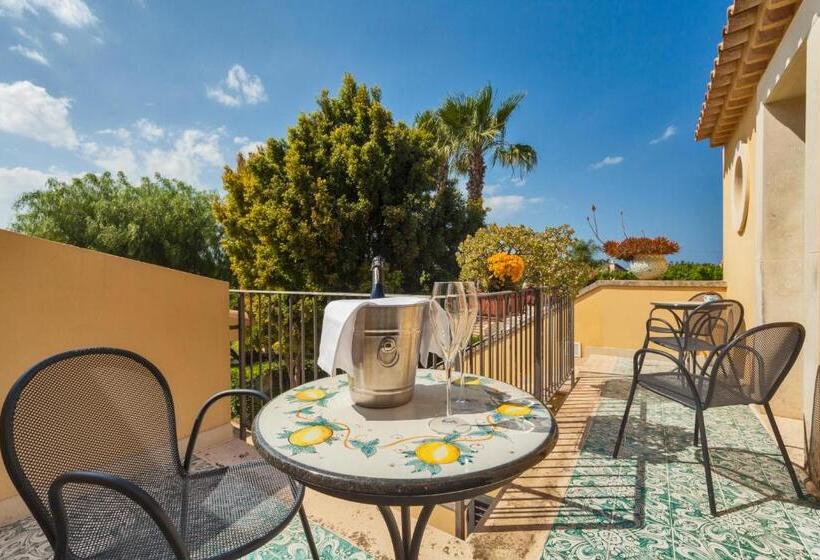سوییت جونیور, Dimora Caiammari Luxury Hotel & Spa