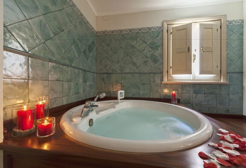 سوییت جونیور, Dimora Caiammari Luxury Hotel & Spa