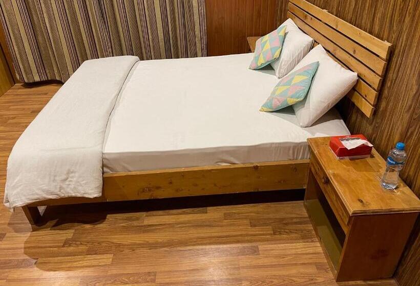 اتاق لوکس, Indus View Hotel Skardu