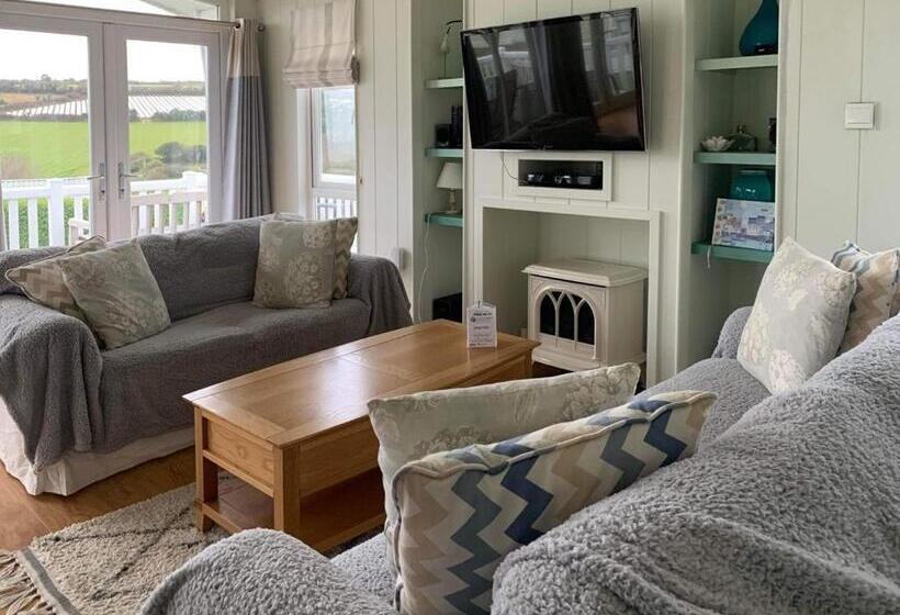 Дом 2 Спальни, Praa Sands Holiday Park