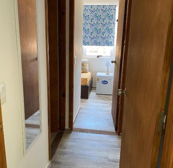 اتاق لوکس, Piriápolis Hostel & Suites