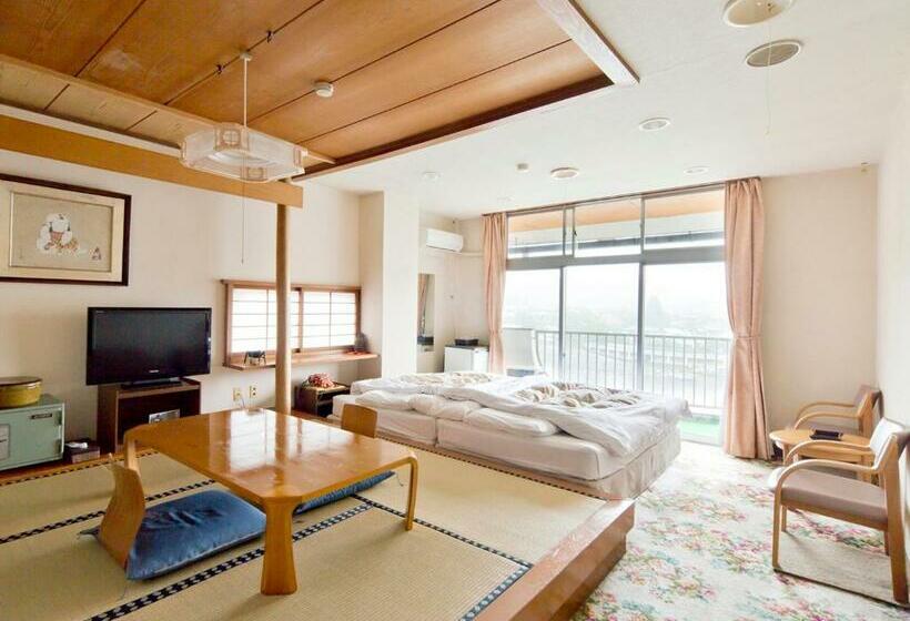Номер Стандарт Вид на Озеро, Kameyama Onsen