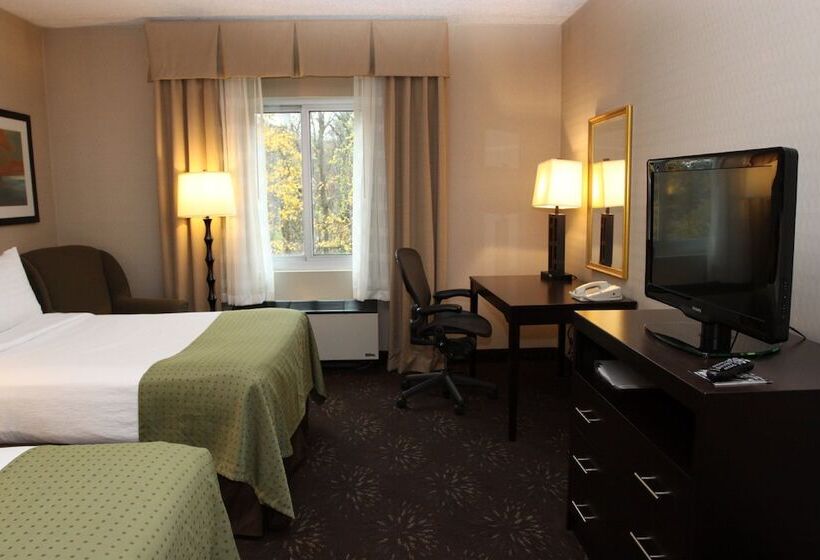 חדר סטנדרט שתי מיטות זוגיות, Holiday Inn Budd Lake   Rockaway Area, An Ihg