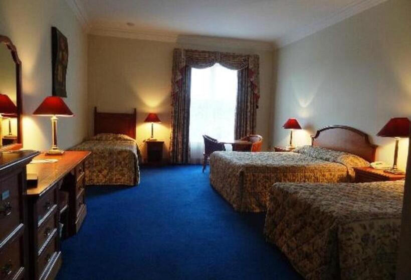 Семейный Номер, Lady Gregory Hotel, Leisure Club & Beauty Rooms
