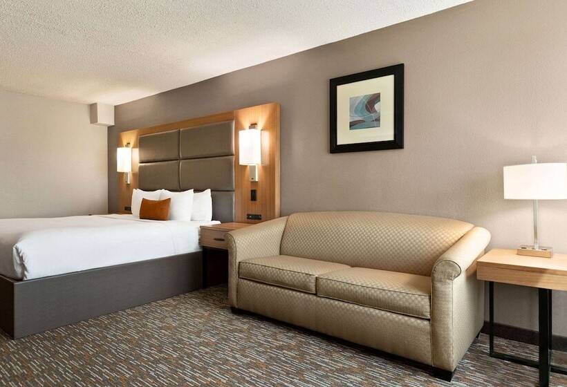 Номер Deluxe, Wingate By Wyndham Cincinnati Blue Ash