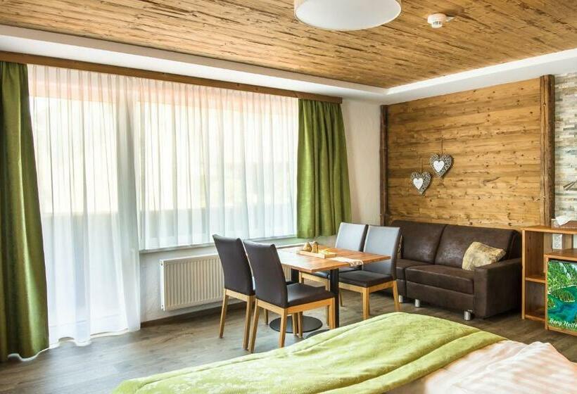 Номер Deluxe с Балконом, Lorenzer Schlafstubn/haus Wanderl