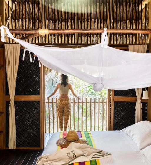 Номер Стандарт с Балконом, Dos Aguas Lodge