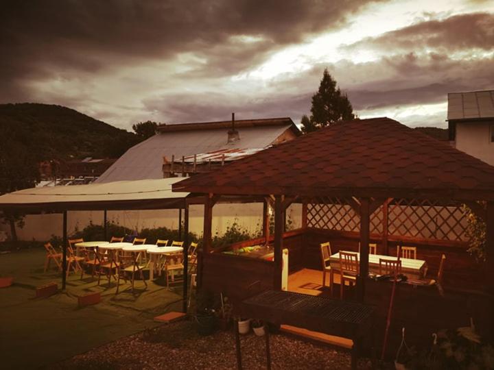 ویلای یک اتاق خوابه با استخر شنا, Natalia Guesthouse