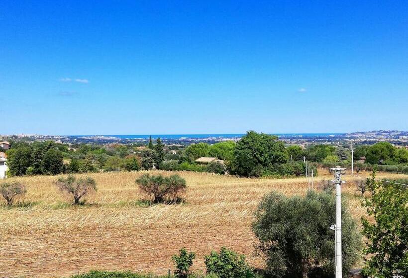 استودیو خانوادگی, Agriturismo Rosa Antica