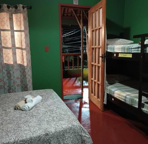 패밀리 룸, Albergue Muzy