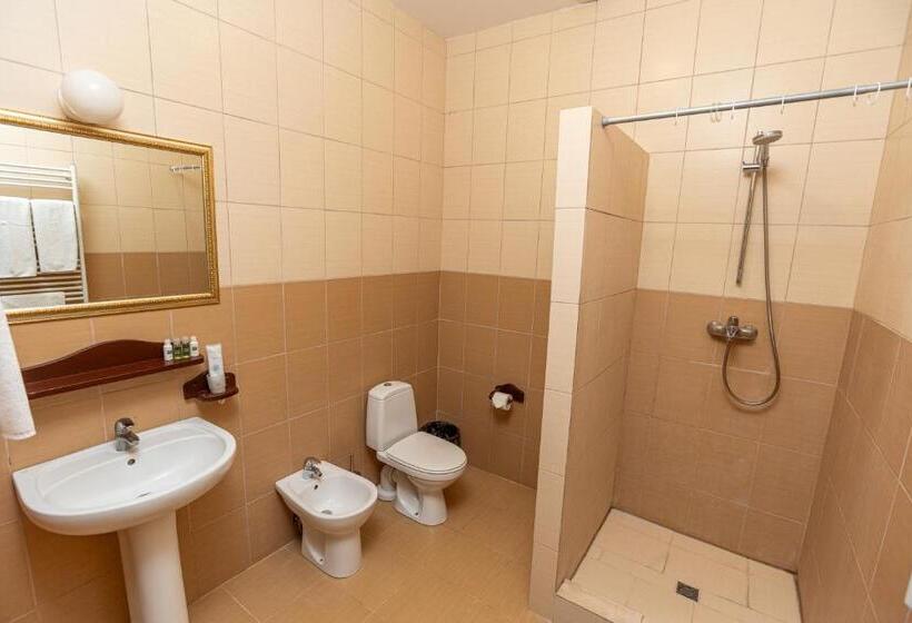 Номер Стандарт, Koncha Zaspa Park