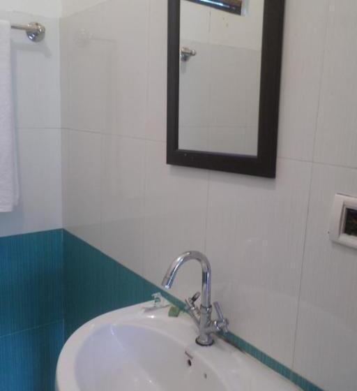 Номер Deluxe с Балконом, Holiday Resort River View