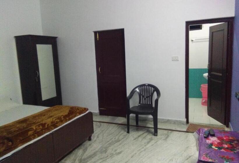 Номер Deluxe с Балконом, Holiday Resort River View