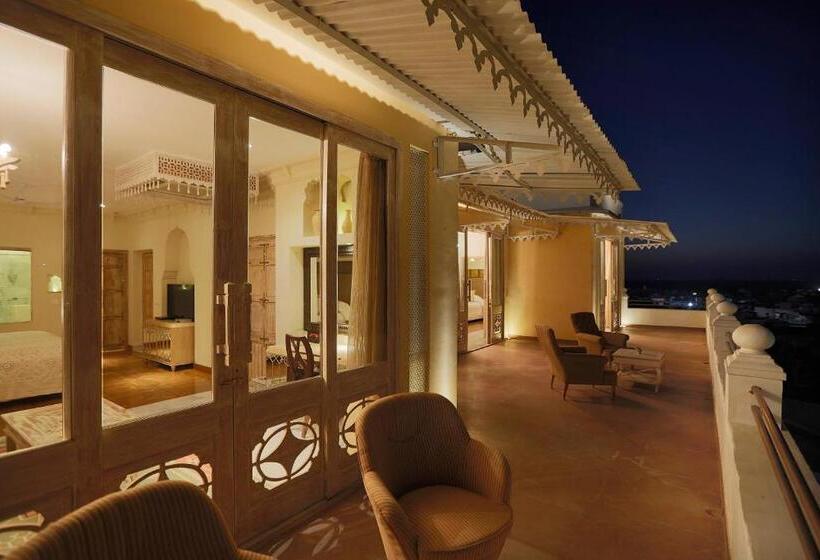 Полулюкс, The Rawla Narlai   A Luxury Heritage Stay In Leopard Country