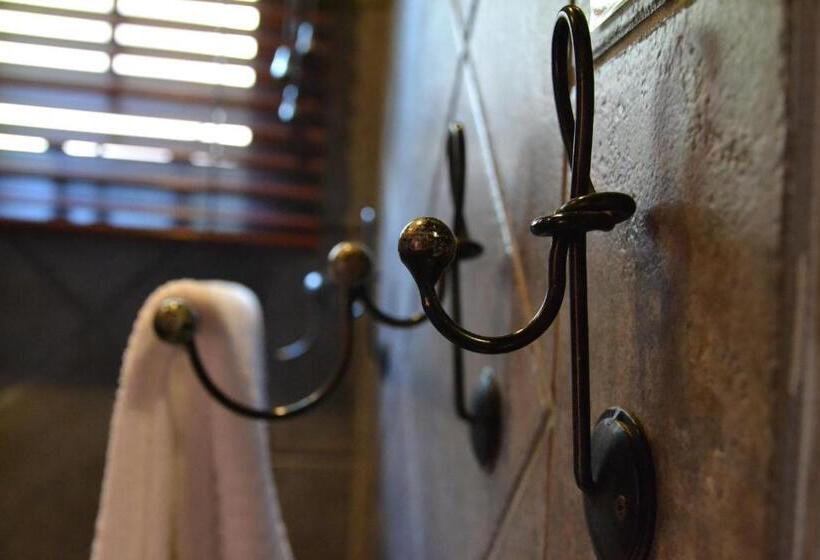 Семейный Номер, The Lodge Bethal