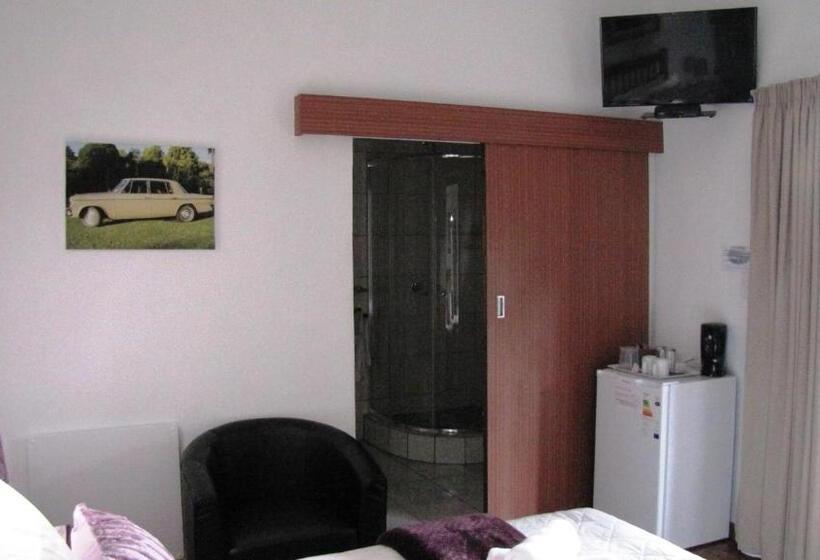 스위트, Bel Air Guest House