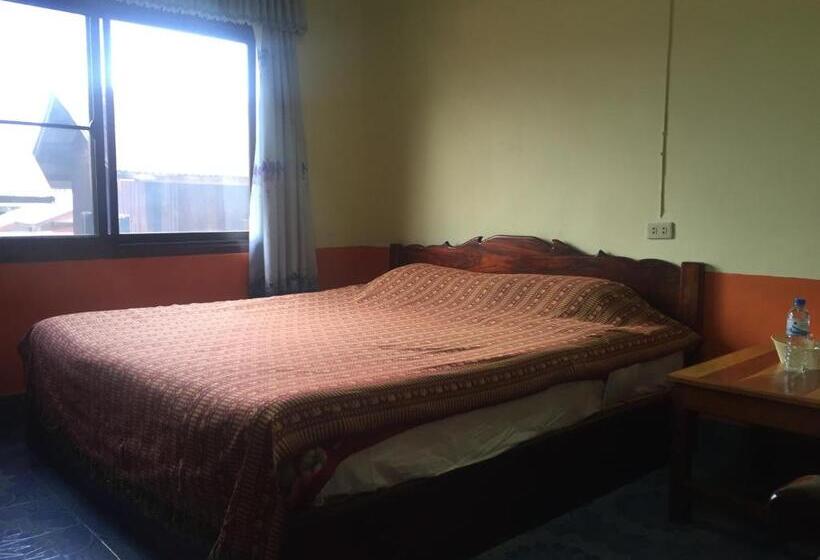 اتاق لوکس, Oudomphone Guesthouse 2