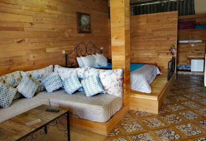 Номер Стандарт, Tamanoucht