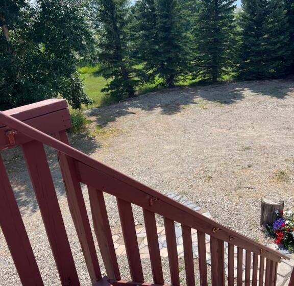 Люкс 2 Спальни, Bear Country Inn And Suites