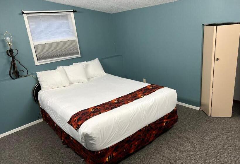 Люкс 2 Спальни, Bear Country Inn And Suites