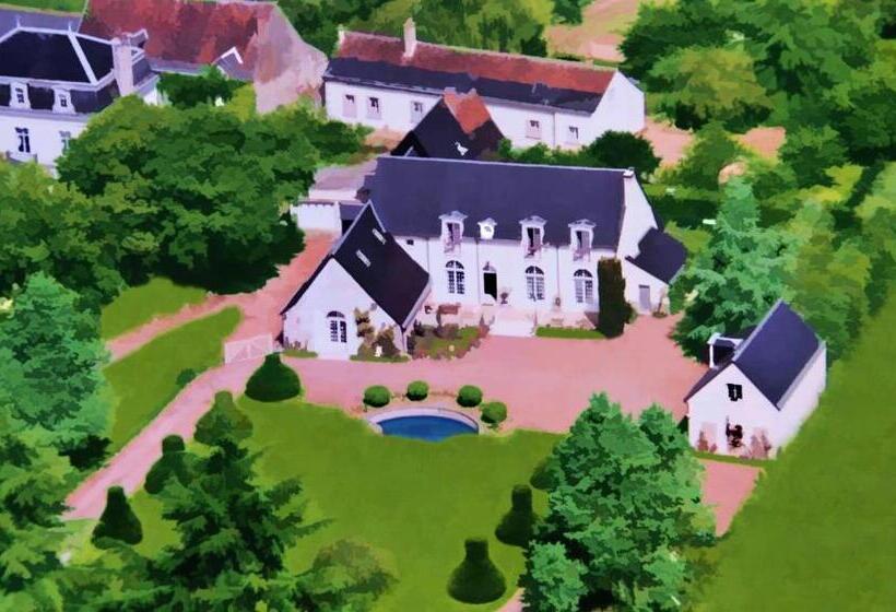 Семейный Номер, La Carrière