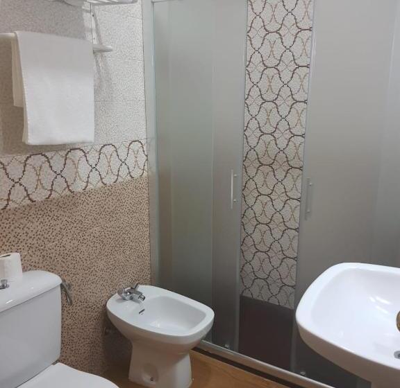 Номер Стандарт, Hostal Hispalis