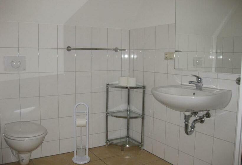 Quarto Estandar, Waldperle